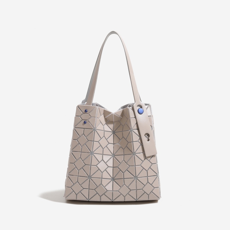 Women Bags 2026 Trends - กระเป๋าโท้ทลายเพชรเรขาคณิตแฟชั่น 2026 กระเป๋าสะพายไหล่พกพาสะดวกสำหรับเดินทาง ความจุเยอะ แบ่งช่อง 6