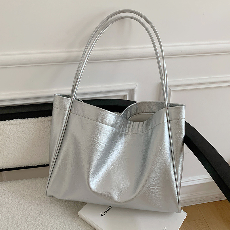 กระเป๋าโท้ทขนาดใหญ่สไตล์ลำลองส - Women Bags On Sale บทวิจารณ์และราคา